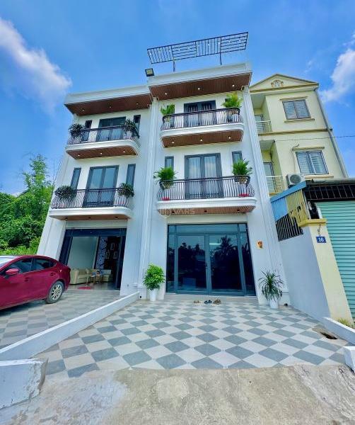 Cần bán Nhà trong hẻm 105m²