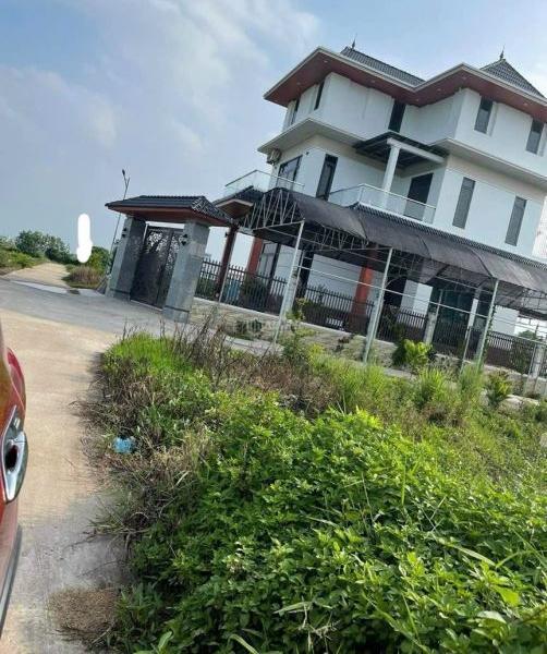 Chủ cần bán Đất nền riêng lẻ 100m²