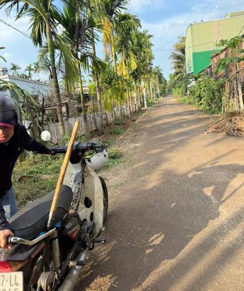 Giá mềm hơn thị trường – Lô góc 2 mặt tiền 🏡 chỉ cách Quốc Lộ 14 đúng 50m!