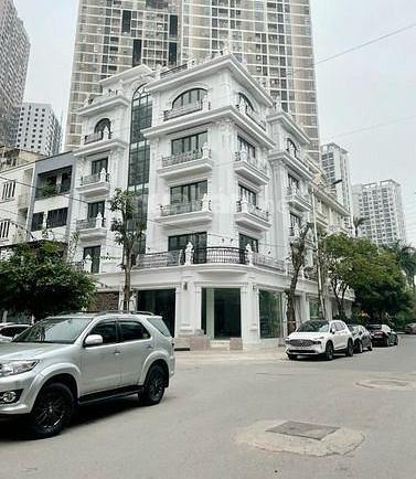 Cho thuê ☘ biệt thự Văn Phú DT 225m2 x 4 tầng có thang máy