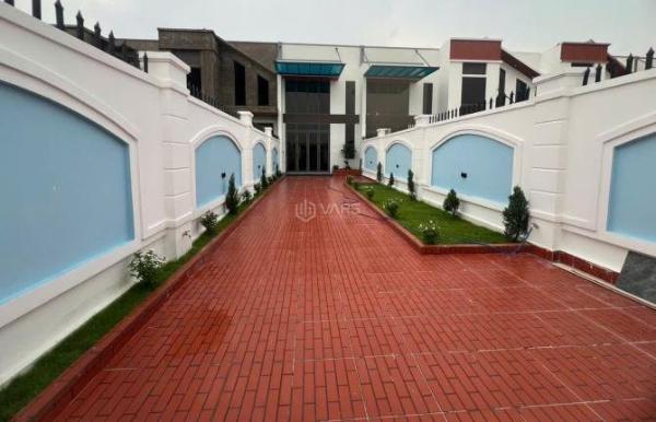 VILLA SÂN VƯỜN 218M2 FULL THỔ CƯ 🏠 CÁCH CHỢ BÌNH CHÁNH 5KM