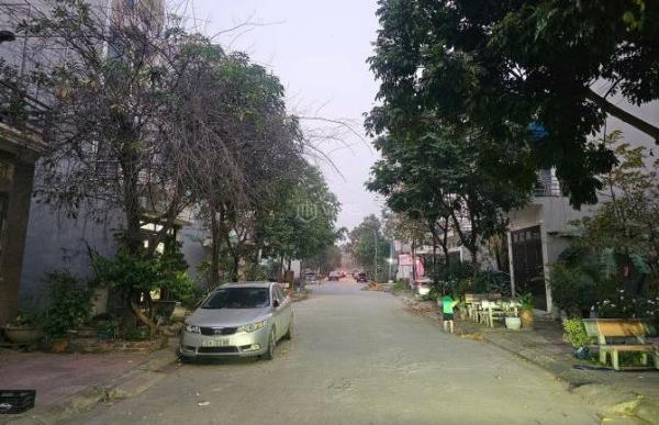 BÁN LÔ ĐẤT TTTP BẮC BLING THUỘC PHỐ NGUYỄN HOÀNG NGHỊ, 🆘 KHẢ LỄ. DT 70M2 MẶT 4,5M