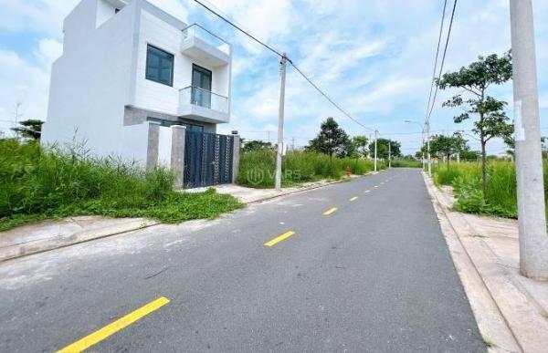 Chuyển nhượng lô đất thuộc KDC Sài Gòn 🔥 Village, Long Hậu. DT 5x16=80m2 Giá rẻ 1,86 tỷ