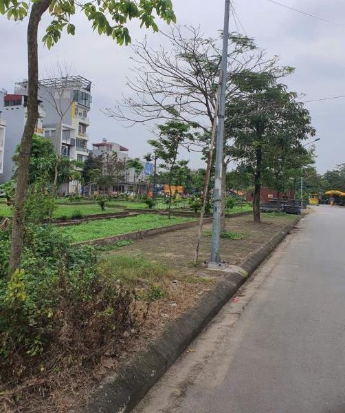 BÁN LÔ YÊN MẪN NHÌN VƯỜN 🏦 HOA THUỘC LÀN 2 ĐƯỜNG H100 TP BẮC NINH, BẮC BLING