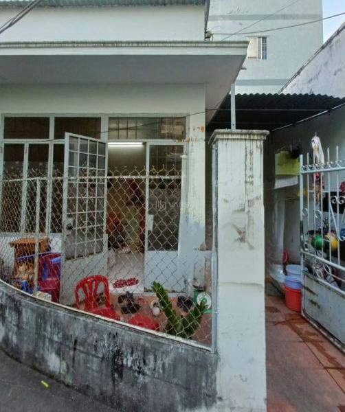 Cần bán Nhà trong hẻm 59m²