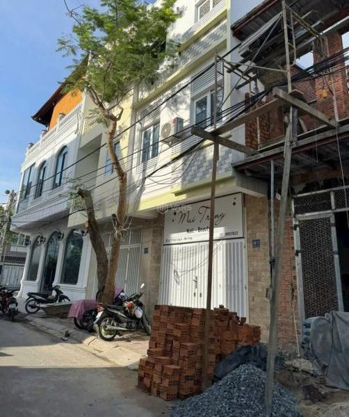 TDC PHƯỚC LONG RỘNG 10M.DT 58M HƯỚNG ĐÔNG BẮC NHÀ GỒM 🏡 1 TRỆT 2 LẦU GIÁ 5TY6