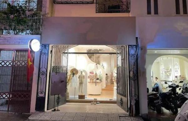 Cho thuê Nhà mặt phố 300m²