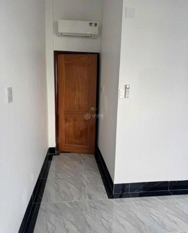 Cho 🏢 thuê nhà hẻm 14 đường lý tự trọng, gần công viên lưu hữu phước