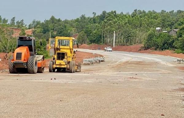 SIÊU HIẾM-BÁN ĐẤT 🏢 TRUNG TÂM THỊ TRẤN, MẶT ĐƯỜNG LỚN TẠI ĐỒI NGÔ, LỤC NAM BẮC GIANG 1tỷ550