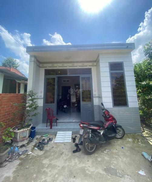 Chủ cần bán Nhà mặt phố 150m²