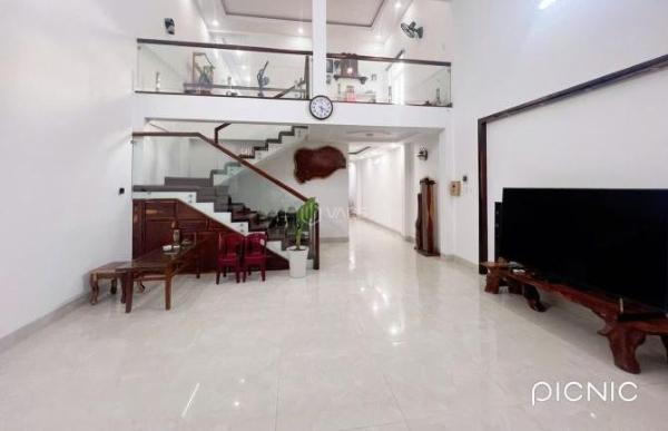 Nhà đẹp hẻm Nguyễn Khuyến tổng 👍 DT sử dụng hơn 200m2