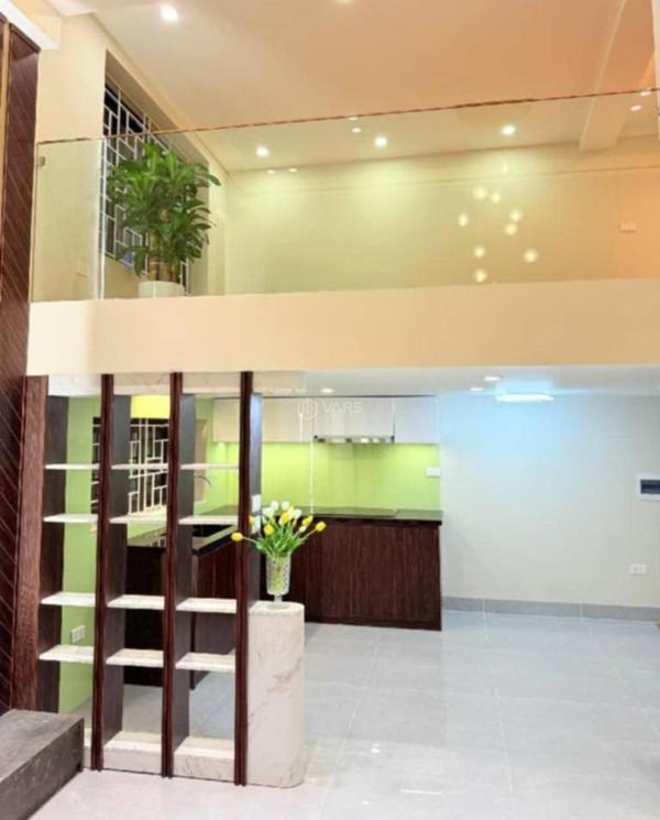 Bán nhà đường láng - lô góc - hai thoáng - nhà 🏠 đẹp ở luôn