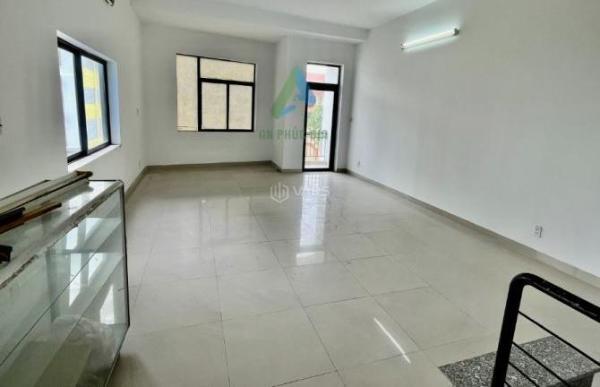 CHO THUÊ NHÀ NGUYÊN CĂN MẶT TIỀN ĐƯỜNG TRẦN PHÚ - 50 M² - 4 PN - 🆘 GIÁ 20 TRIỆU