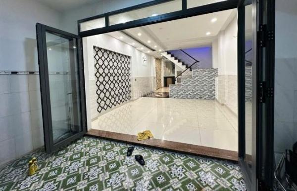 4,5x18m 🏣 Sân để xe🌹Nhà thuê Gò Vấp 3PN🌹Hẻm xe tải Phạm Văn Chiêu giá 15 triệu