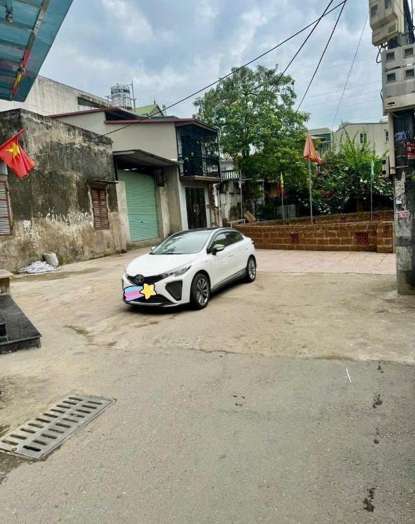 Chính chủ nhờ mg bán gấp lô 🏦 đất tổ 8 yên nghĩa, ô tô, 2 thoáng, ngõ thông