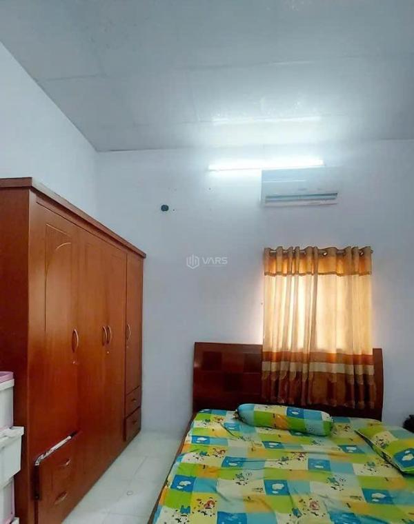 Chủ cần bán Nhà trong hẻm 80m²