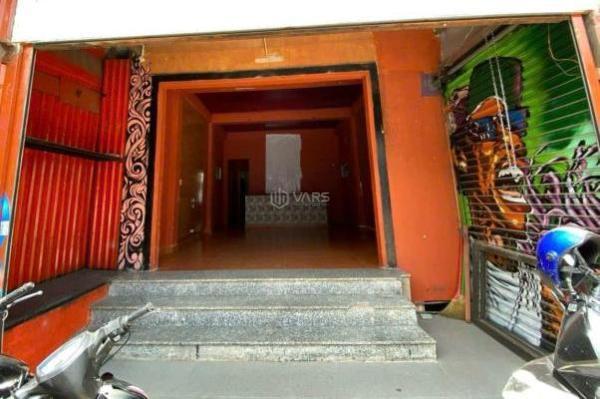 Chủ nhà về tp.HCM, 🏣 cần bán nhà mặt tiền gần chợ Ngô Quyền, kinh doanh được.