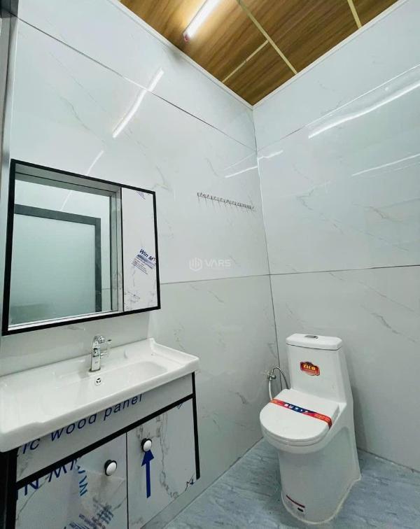 Chủ cho thuê Nhà trong hẻm 81m²