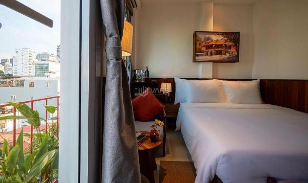 Chủ cần bán Nhà mặt phố 540m²