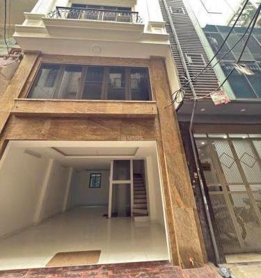 ❤️CHO THUÊ Nhà Hoàng Quốc Việt, DT 95m, 4 tầng, Mt 4m, NHÀ ĐẸP, 🏚️ VÀO LUÔN, 40tr/tháng.