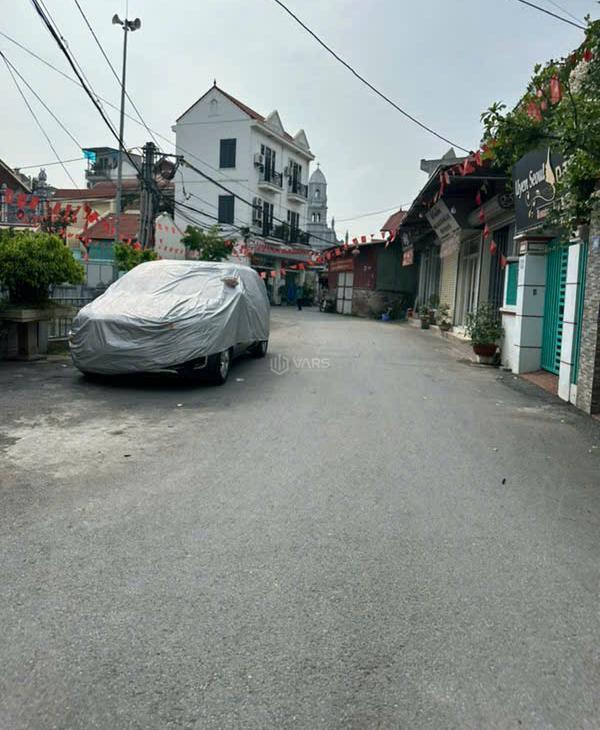 Bán đất thổ cư, 🏤 2 mặt thoáng, đường ô tô, tt hoài đức. giá: 91tr/m2