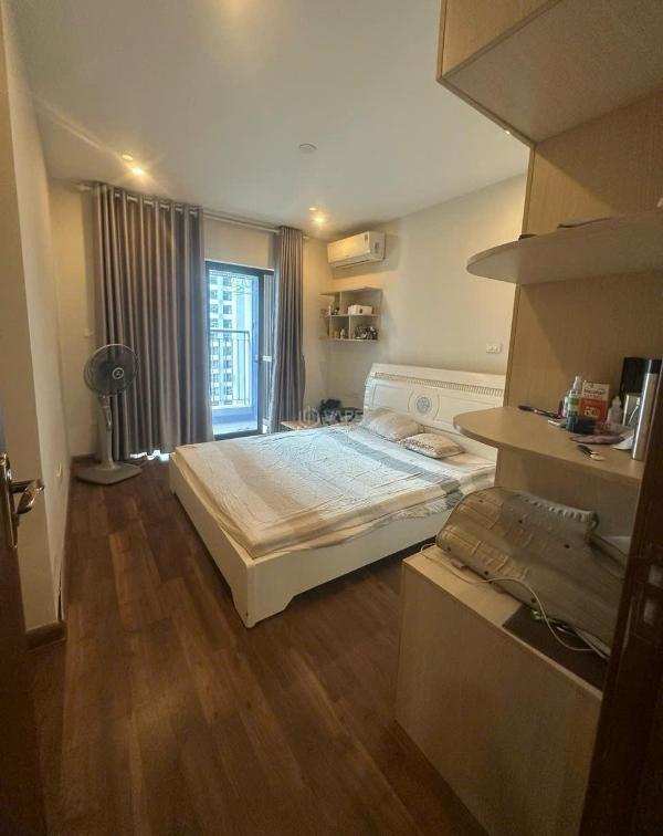 Cho thuê cc căn góc 3 ngủ 1 kho 2wc tại 🏣 tòa r4b goldmark city