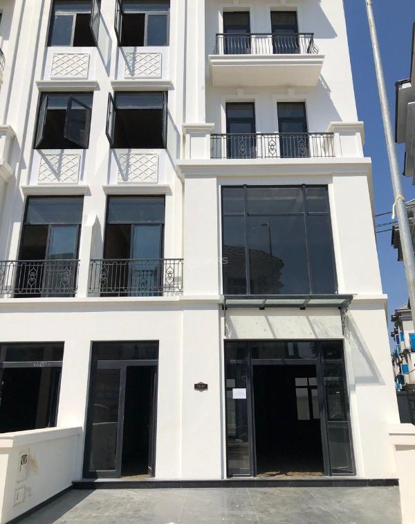 Cho thuê 🏣 nguyên căn nhà phố 5 tầng chỉ 12 triệu gần trường học