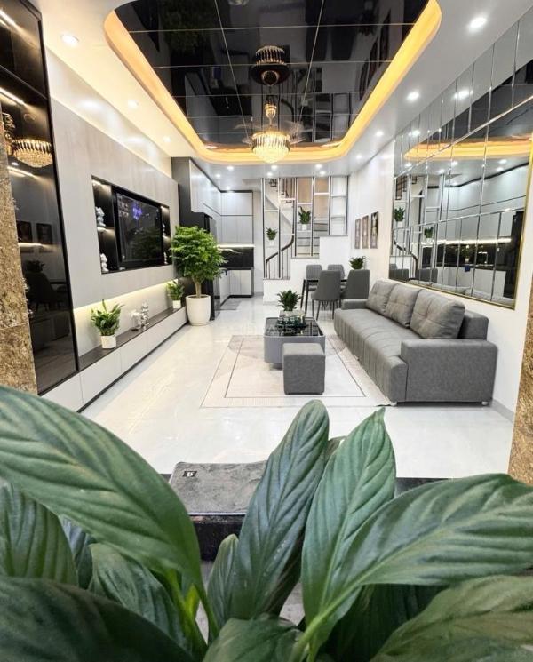 Nhà phố văn chương ngõ nông gần hồ - nhà đẹp 36m2 4 tầng 7.15 🆘 tỷ