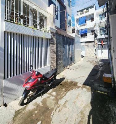 Chủ cần bán Nhà mặt phố 70m²