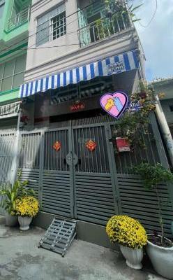 Bán Nhà mặt phố 150m²