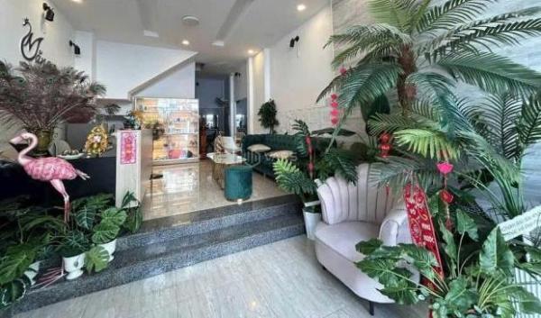 Bán Nhà 4 Tầng Mặt Tiền 🏡 Phan Đình Phùng – Cách Biển Chỉ 300m