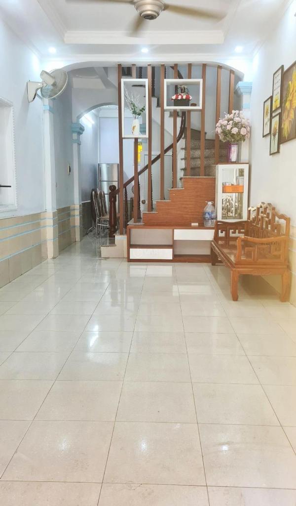 Bán 🏤 nhà phố 4 tầng 40m2 gần phố giá chỉ nhỉnh 5 tỷ