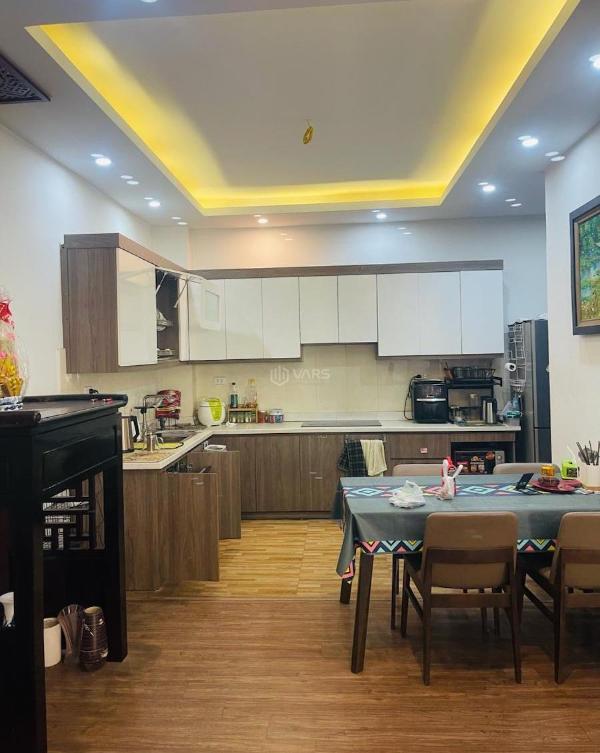 Bán Căn hộ chung cư 122m²