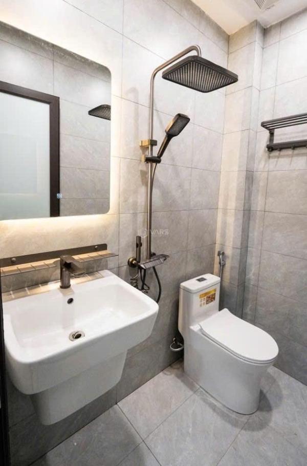 Bán gấp tòa chdv 7 ☘ tầng thang máy dương quảng hàm, dòng tiền 1,3tỷ/năm, ô tô đỗ