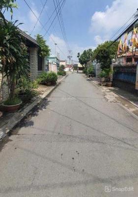 Bán nhà kho gần Trường 🌊 Bùi Thị Xuân, Tân Mai, Biên Hòa, 330m2, giá 8 tỷ 900.