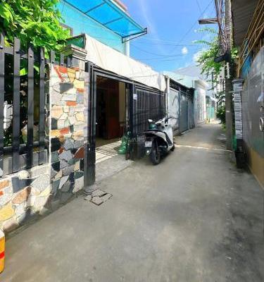 Chủ cần bán Nhà trong hẻm 70m²