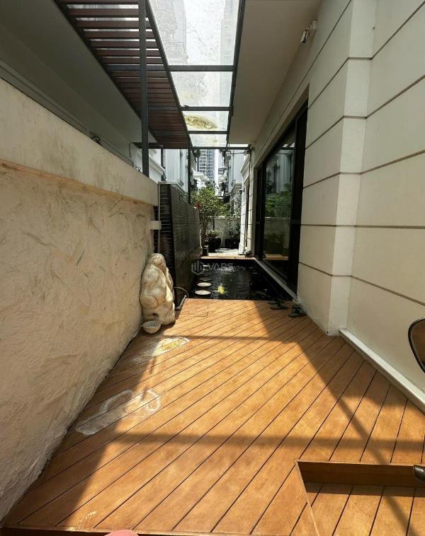 Cần bán nhanh biệt 🌊 thự song lập vinhomes green bay mễ trì nam từ liêm