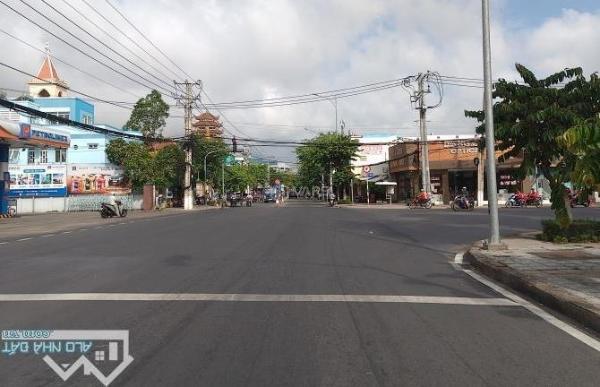 Bán Nhà Trệt Góc 🏦 2 Mặt Tiền Lớn Đường Đinh Bộ Lĩnh + Thái Sanh Hạnh,Phường 8, tp Mỹ Tho,TG