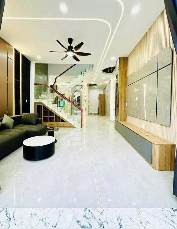 Chủ cần bán Nhà trong hẻm 100m²