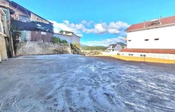 Giá đầu tư đất Villa Hùng Vương 379m2 cách 🏦 mặt tiền chỉ 100m