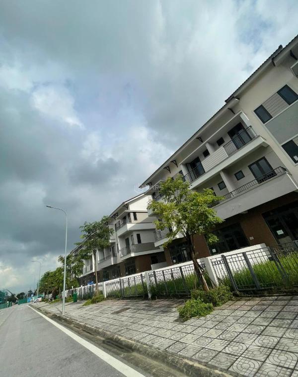Biệt thự ☘ view sông centa riverside mở bán zone 3 và zone 4. lh 09736*****.