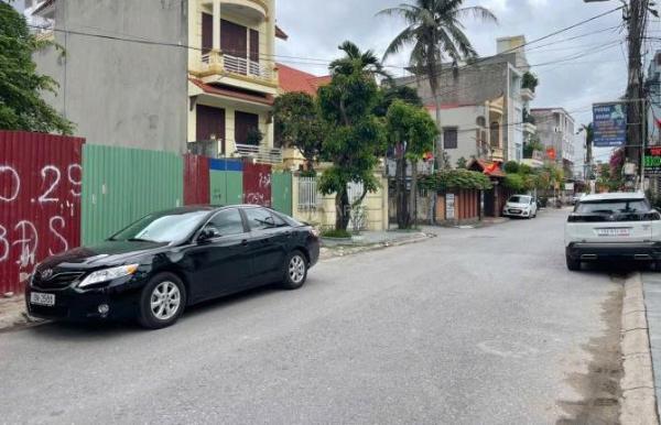 Bán lô đất mặt đường đông An gần ngã 6 Cát Bi.121m2 ngang 5,5m 🆘 trục đường 11m giá 71t