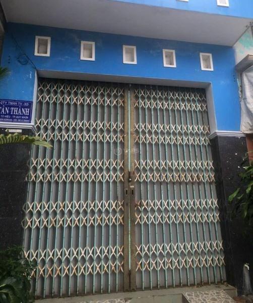 Cần bán Nhà mặt phố 61m²