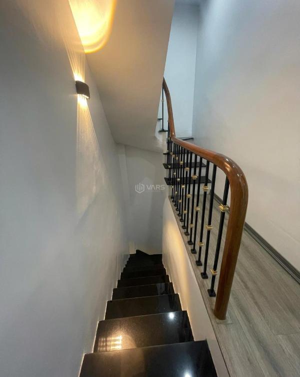 Bán nhà đẹp ngõ chợ ☘ khâm thiên cực hiếm 20m2 ngõ thông 3 pn