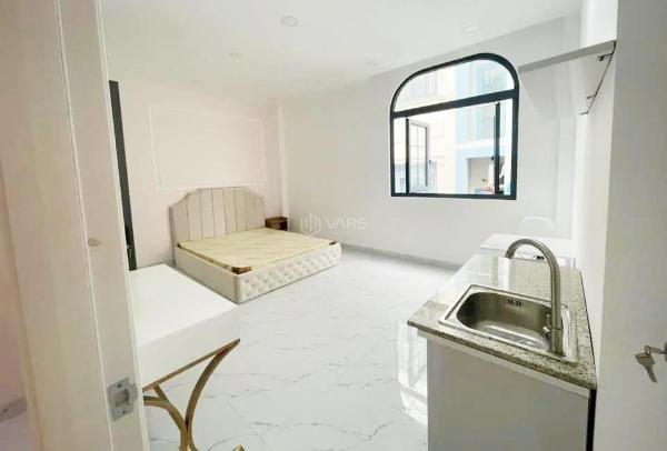 Nhà mới đẹp 🏢 hẻm xe hơi đường 3/2, quận 10, 29m2, ngang 5m, 4 tầng, nhỉnh 6 tỷ