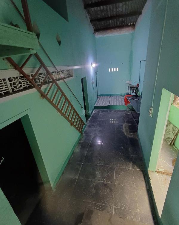 Cần bán Nhà mặt phố 99m²