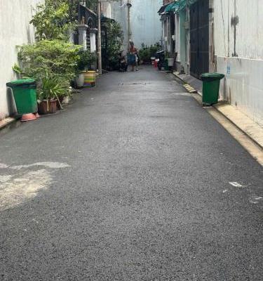 Cần bán Nhà trong hẻm 52m²