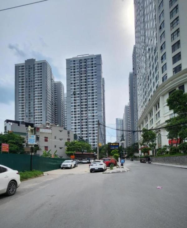 Lĩnh nam nhà 4 tầng thiết kế chuẩn ở ngay hoặc cho thuê 🏚️ sinh lời 10 8 tỷ