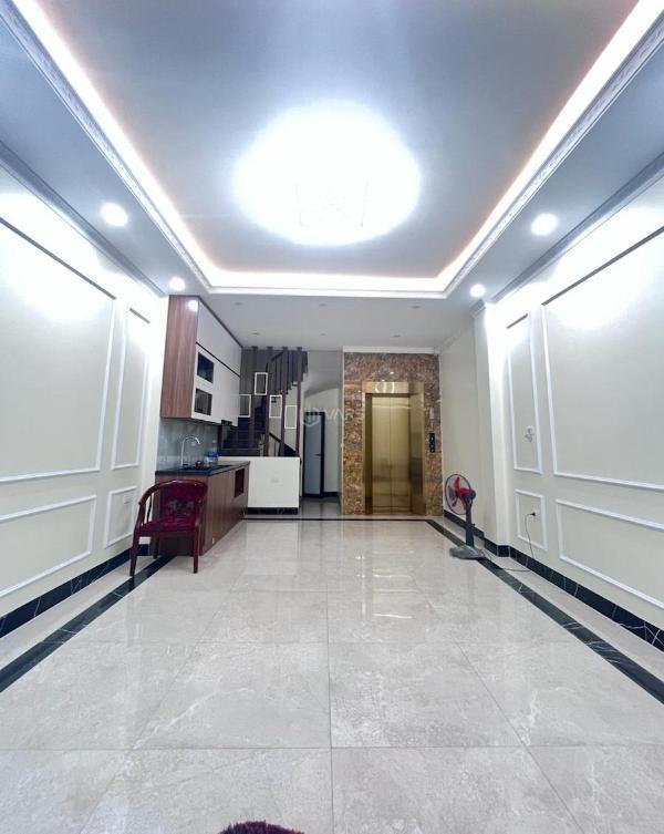 Cần bán Nhà trong hẻm 40m²