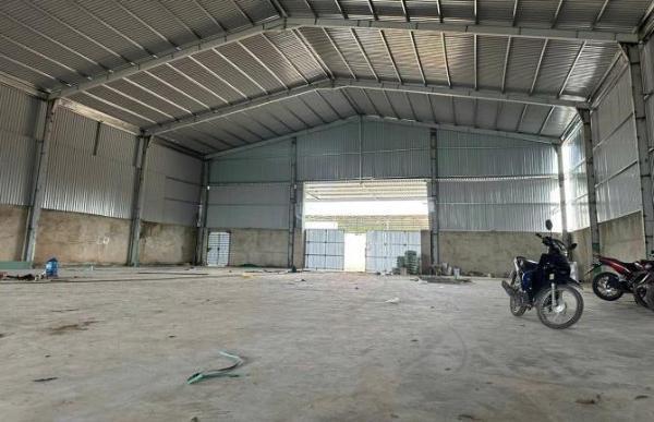 Cần cho thuê Nhà xưởng, nhà kho 1000m²